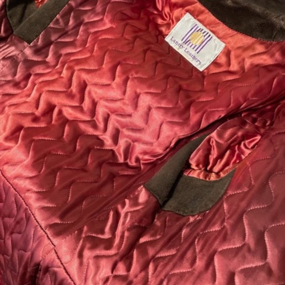 RARE! Vintage Leather Coat - Picture 5 of 8